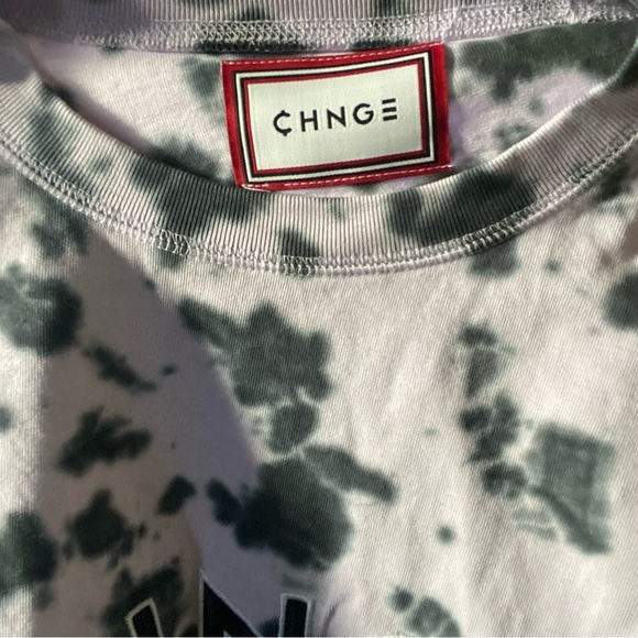 Chnge Cropped Long Sleeve - Picture 4 of 6